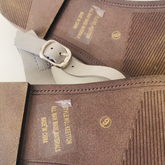 Gray Open Toes One Band Ankle Strap Flat Sandal - Picture 11 of 11